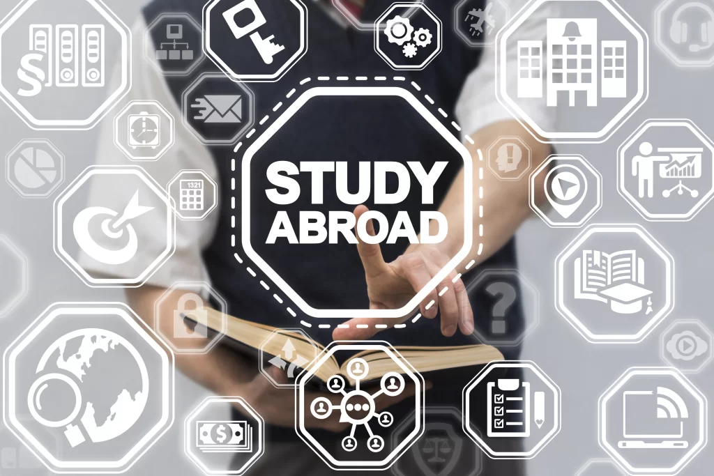 study-abroad-at-c3s-business-school